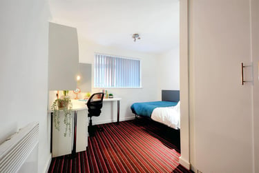 1 bed flat, Oxford Street, City Centre, Leicester, LE15XA - Image 4